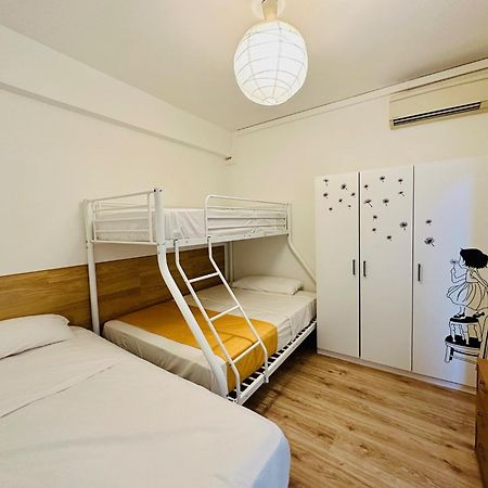 Punta Me Rooms In Madrid Downtown Exteriör bild