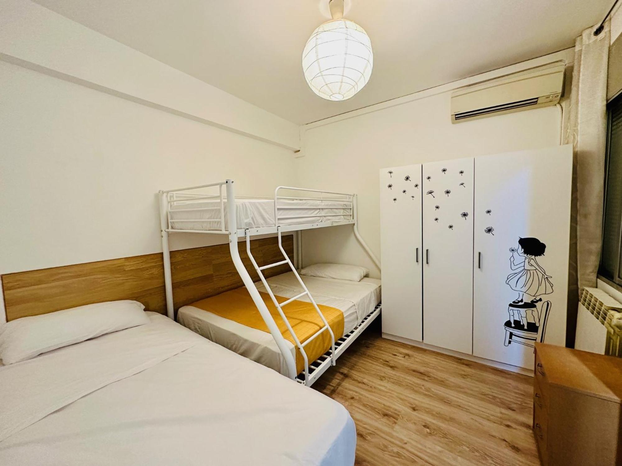 Punta Me Rooms In Madrid Downtown Exteriör bild