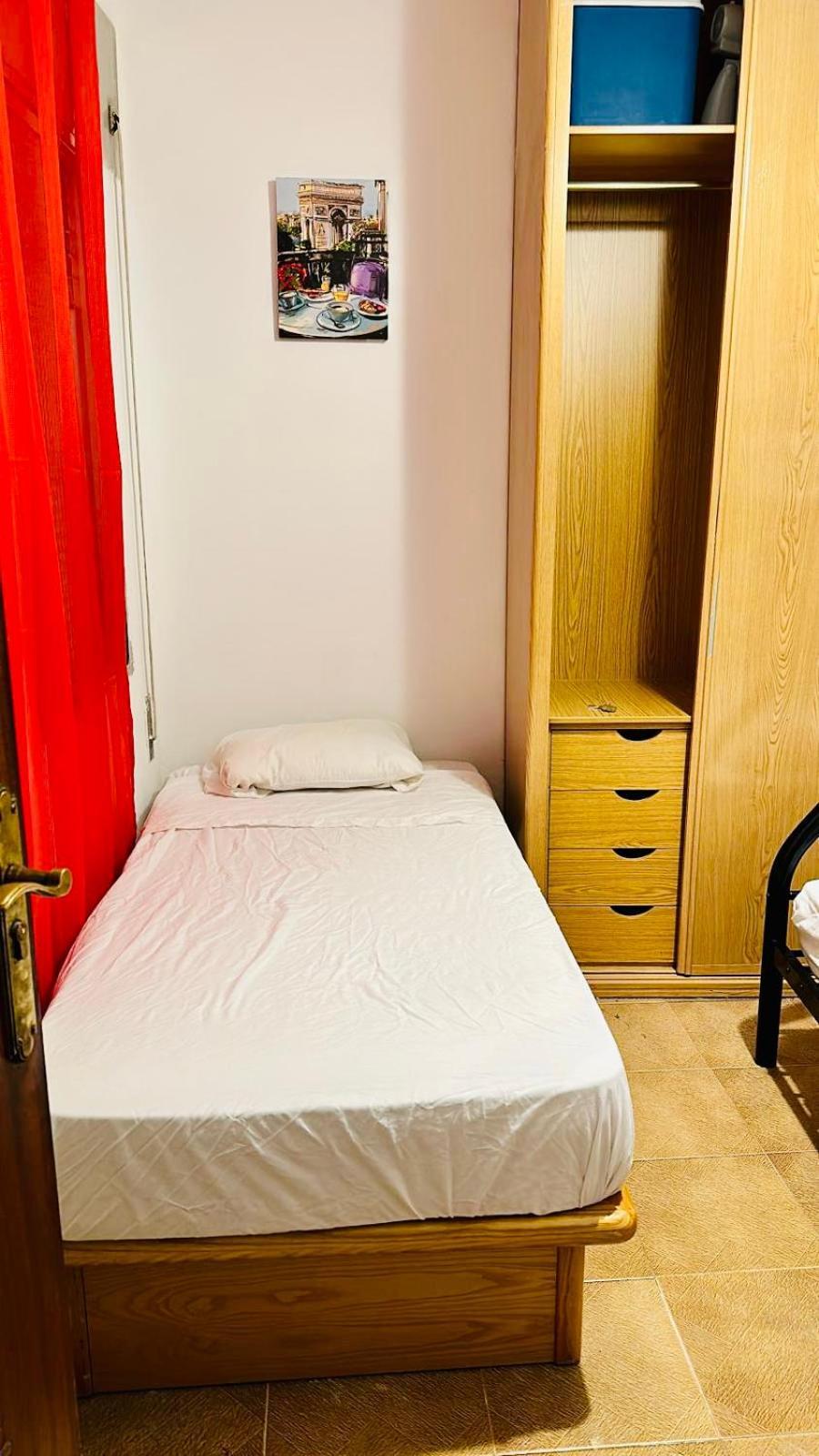 Punta Me Rooms In Madrid Downtown Exteriör bild