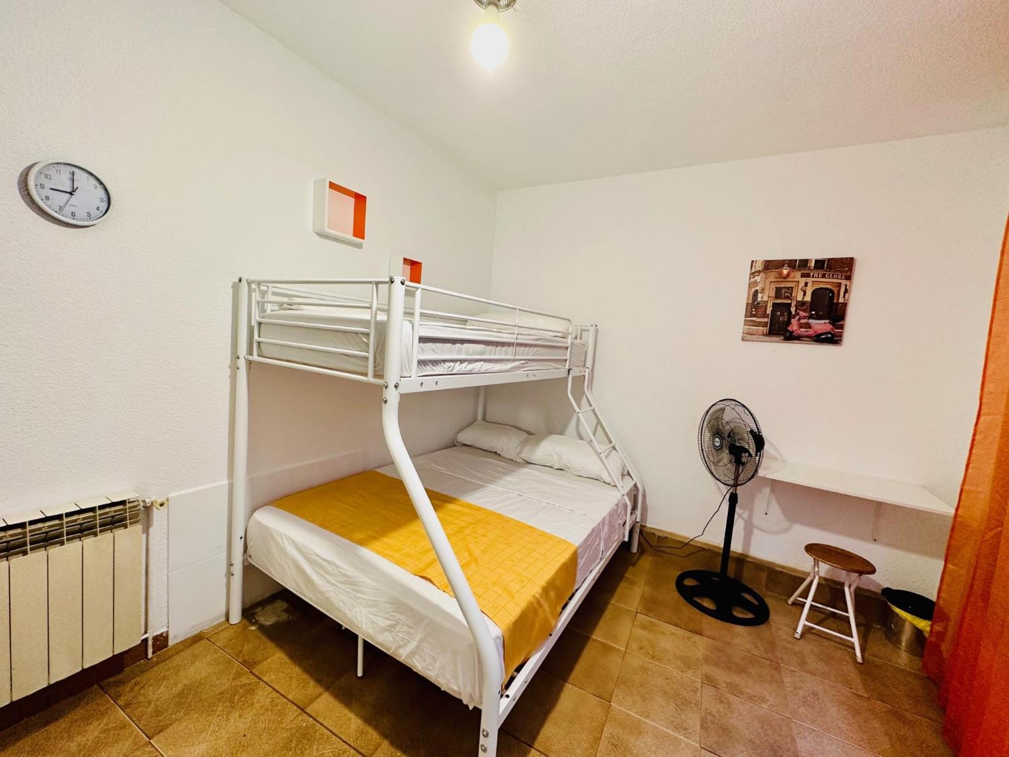 Punta Me Rooms In Madrid Downtown Exteriör bild