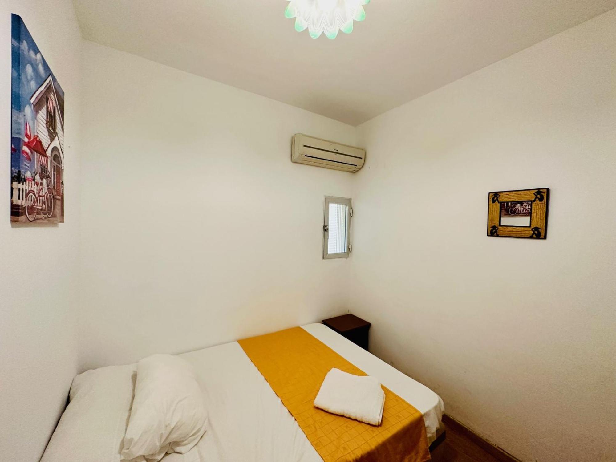 Punta Me Rooms In Madrid Downtown Exteriör bild